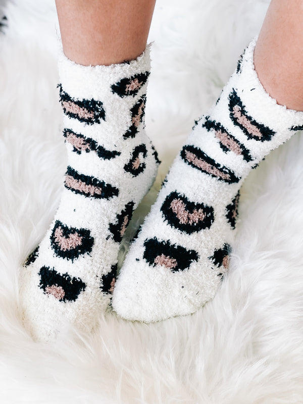 Women's Soft Fuzzy Leopard Printed Winter Socks NEW