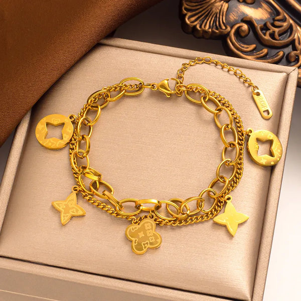 Lily Charm Clover Bracelet