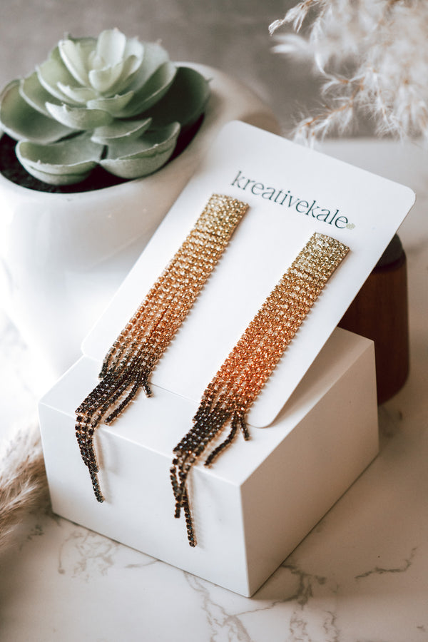 Chandelier Rhinestones Tassel Earrings in Gradient Gold