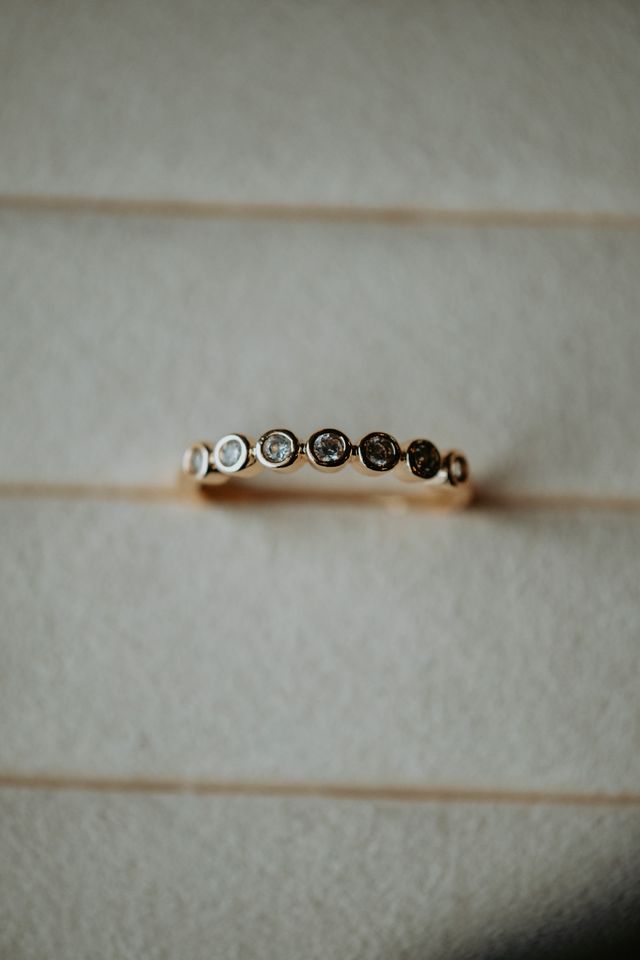 Hedi Gold Ring Band