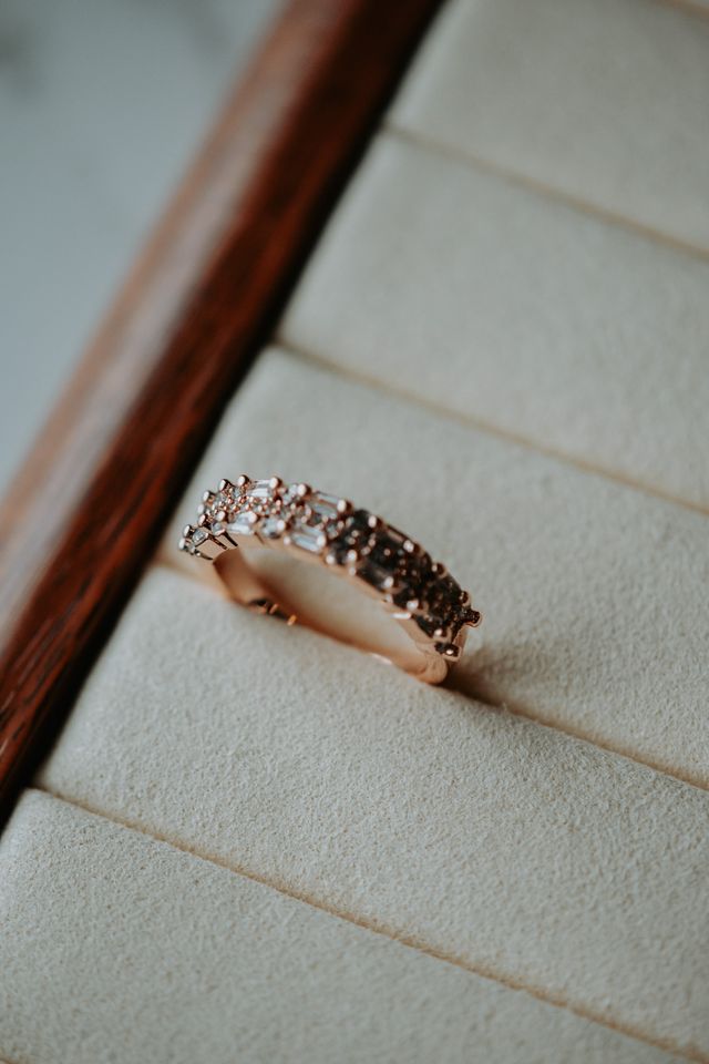 Jil Multi-Stone Ring Band