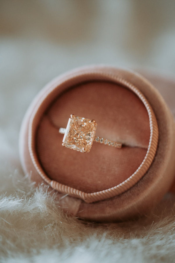 Fall In Love Champagne Emerald Stone Rose Gold Ring