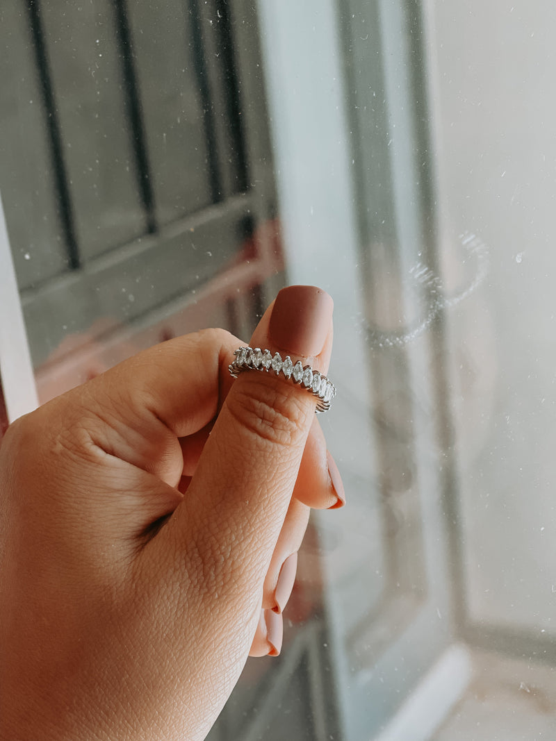 Georgia Pear-Shaped Band Sterling Silver Ring